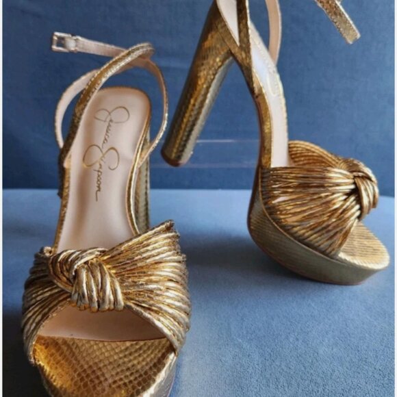 Jessica Simpson Shoes - JESSICA SIMPSON "Immie" Platform Dress Sandal in Gold Snake. Size 7.